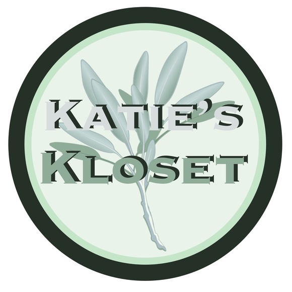 ! katie !'s Closet (katie_s_kloset) Poshmark